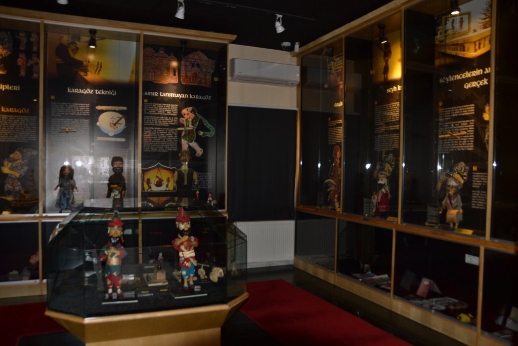 KARAGÖZ MÜZESİ